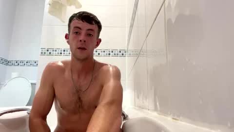 sixpackmac1 online show from 09-18-25, 01:57