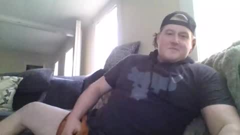 Snapshot of sixsixx73 chatting on 03-09-25, 08:10 Jimmy online show from 03-09-25, 08:10