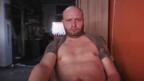 Snapshot of sixten19795 chatting on 03-07-25, 03:28 sixten19795 online show from 03-07-25, 03:28