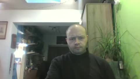 Snapshot of sixten19795 chatting on 12-01-25, 07:46 sixten19795 online show from 12-01-25, 07:46