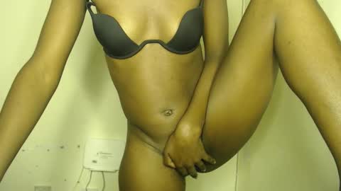 sizzly_ass online show from 03-21-26, 10:57