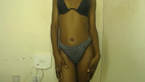 sizzly_ass online show from 04-13-26, 08:25