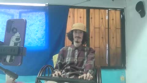 sk8sir online show from 02-15-26, 04:36