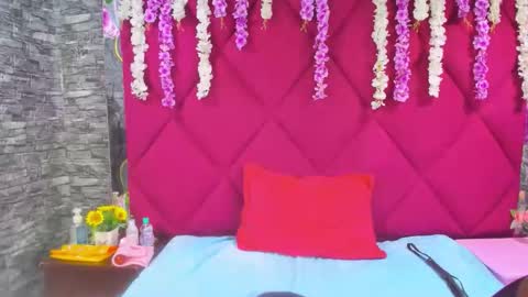 Snapshot of skarlet_skye chatting on 03-28-26, 01:22 Skarlet online show from 03-28-26, 01:22