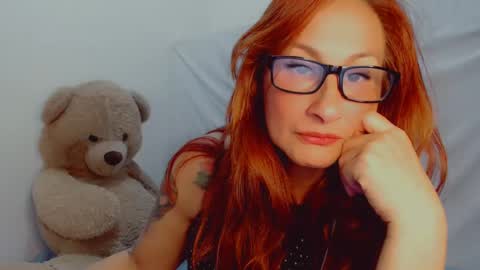 Arlett online show from 02-20-25, 02:29