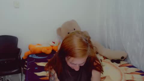 Arlett online show from 10-15-25, 01:06