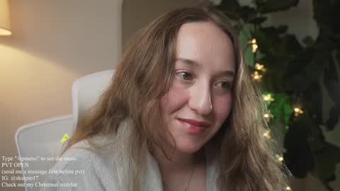 Im Scarlett  ONLINE  5pm-10pm NYC time  online show from 12-20-24, 03:47