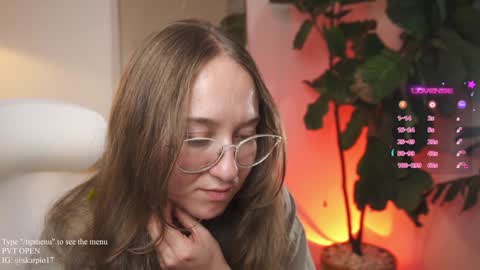 Im Scarlett  ONLINE  5pm-10pm NYC time  online show from 01-27-25, 02:31