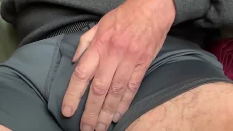 skeet46 online show from 11-26-25, 02:51