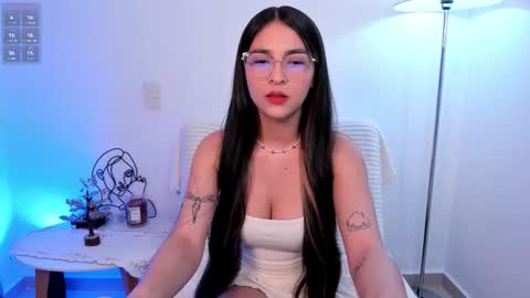 Snapshot of skeeter_cb chatting on 01-15-26, 04:55 Skeete CHRISTMAS SHOW THIS DECEMBER 24 CHECK OUT MY AMAZON LIST AND MAKE ME HAPPY online show from 01-15-26, 04:55