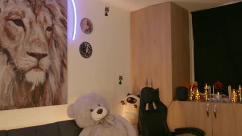 Snapshot of skeeter_cb chatting on 02-12-26, 06:58 Skeete CHRISTMAS SHOW THIS DECEMBER 24 CHECK OUT MY AMAZON LIST AND MAKE ME HAPPY online show from 02-12-26, 06:58