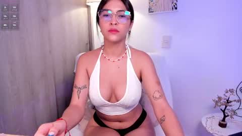 Snapshot of skeeter_cb chatting on 07-27-26, 04:58 Skeete CHRISTMAS SHOW THIS DECEMBER 24 CHECK OUT MY AMAZON LIST AND MAKE ME HAPPY online show from 07-27-26, 04:58