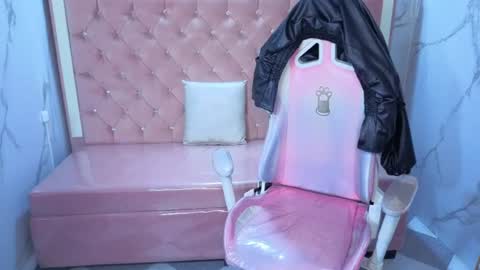 Skarlet online show from 07-14-26, 12:44
