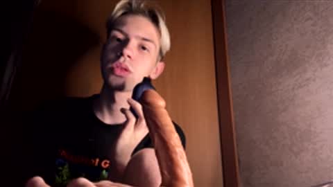 Snapshot of skibatryanka chatting on 02-23-26, 09:45 SKIBA online show from 02-23-26, 09:45