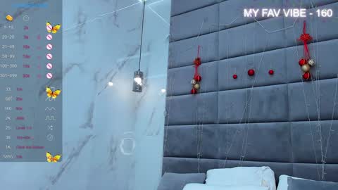 Snapshot of skinny_alice chatting on 12-17-24, 01:07 Alice GMT 2 Mon Tues Thur Fri Sun 0300am-0900am online show from 12-17-24, 01:07