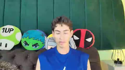 Snapshot of skinny_jean_ chatting on 02-21-26, 07:37 skinny jean online show from 02-21-26, 07:37