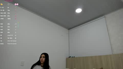 Lily online show from 10-17-25, 11:46