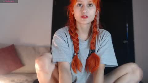 Snapshot of skinny_raven chatting on 06-09-26, 09:48 Marion online show from 06-09-26, 09:48