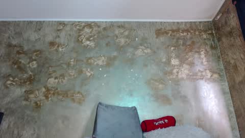 Snapshot of skinny_yizz chatting on 01-11-25, 09:25 Only Pvt online show from 01-11-25, 09:25