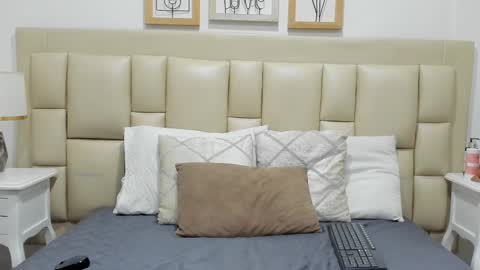 Snapshot of skinnygirl_28 chatting on 01-08-26, 07:27 SkinnyGirl online show from 01-08-26, 07:27