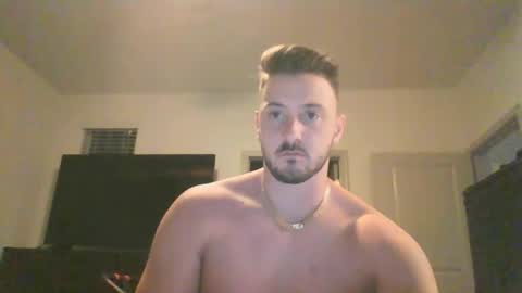 Snapshot of skinnyguylongdick1 chatting on 12-29-24, 05:31 skinnyguylongdick1 online show from 12-29-24, 05:31