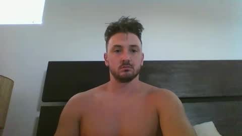 Snapshot of skinnyguylongdick1 chatting on 01-04-25, 10:24 skinnyguylongdick1 online show from 01-04-25, 10:24