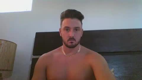 Snapshot of skinnyguylongdick1 chatting on 02-25-25, 12:03 skinnyguylongdick1 online show from 02-25-25, 12:03