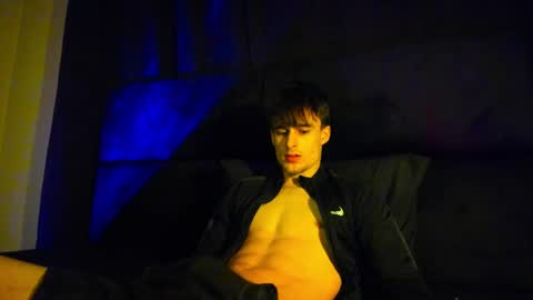 skinnyguywithbigd online show from 01-12-25, 10:43