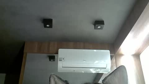 skinnykittencam online show from 10-16-25, 12:33