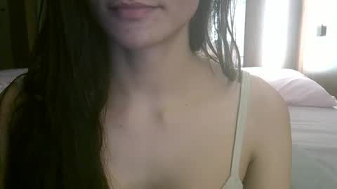 Snapshot of skinnykittencam chatting on 03-25-26, 06:41 skinnykittencam online show from 03-25-26, 06:41