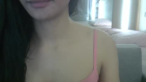 Snapshot of skinnykittencam chatting on 04-06-26, 09:43 skinnykittencam online show from 04-06-26, 09:43