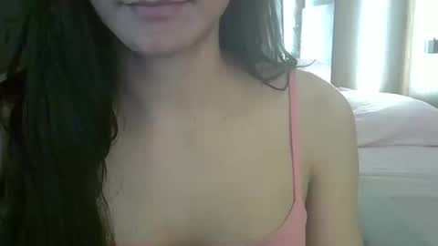 Snapshot of skinnykittencam chatting on 04-06-26, 09:49 skinnykittencam online show from 04-06-26, 09:49