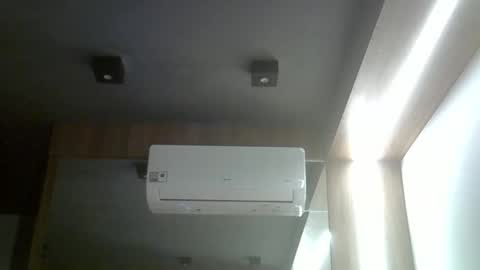 Snapshot of skinnykittencam chatting on 04-10-26, 05:06 skinnykittencam online show from 04-10-26, 05:06