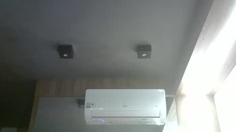 Snapshot of skinnykittencam chatting on 04-16-26, 03:57 skinnykittencam online show from 04-16-26, 03:57