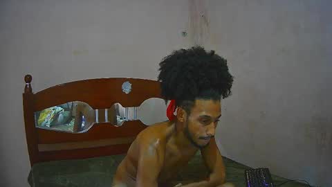 Skinny Latin Man online show from 12-03-24, 11:01