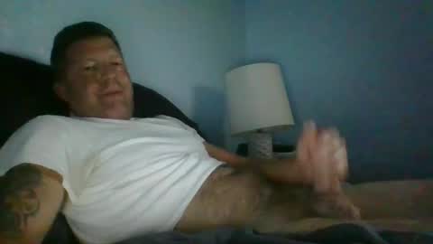 Snapshot of skinnymeat858205 chatting on 09-30-25, 04:39 skinnymeat858205 online show from 09-30-25, 04:39