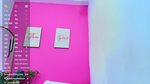 Snapshot of skinnyneighbour_ chatting on 01-28-25, 08:57 Karla online show from 01-28-25, 08:57