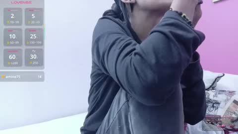 Snapshot of skinnyneighbour_ chatting on 11-07-25, 03:17 Karla online show from 11-07-25, 03:17