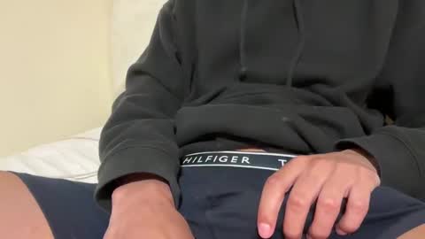 Snapshot of skinnypapi chatting on 10-24-25, 05:37 papi online show from 10-24-25, 05:37