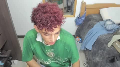 skinnypipe15 online show from 10-27-25, 04:05