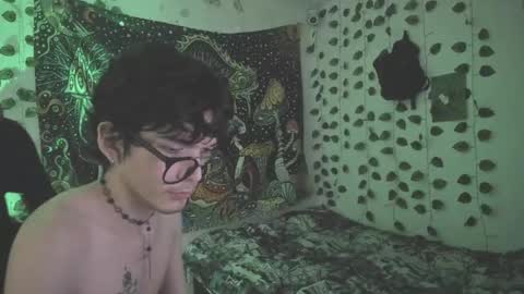 Snapshot of skiny_dann chatting on 04-18-26, 03:43 skiny_dann online show from 04-18-26, 03:43