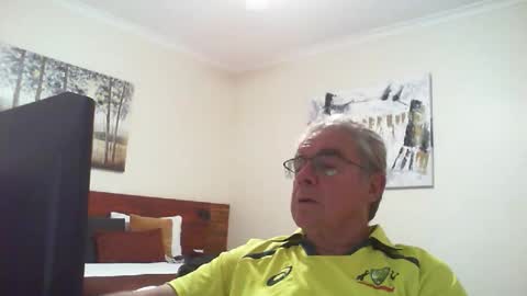 Snapshot of skipper1970 chatting on 03-02-26, 07:15 Skipper1970 online show from 03-02-26, 07:15