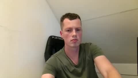 skippyhihi online show from 10-14-25, 07:14