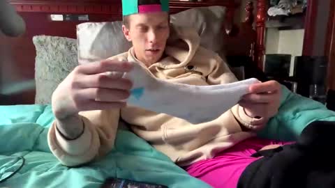 Skittles online show from 02-23-25, 08:00