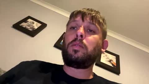 skuzzy25 online show from 09-27-25, 07:19