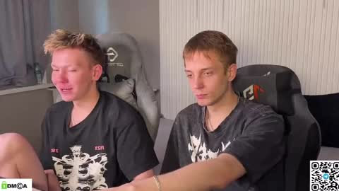 sky_hunter online show from 05-08-26, 01:27