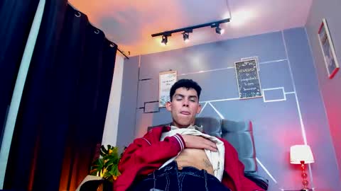 Daniel online show from 10-15-25, 04:01