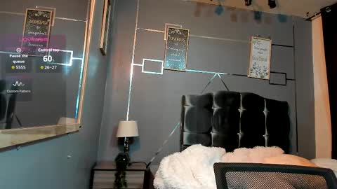 Daniel online show from 12-22-25, 03:14