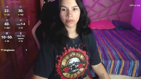Snapshot of sky_lover_ chatting on 04-23-26, 08:35 Sky online show from 04-23-26, 08:35