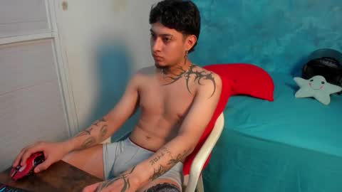 sky_wild online show from 03-10-26, 08:36